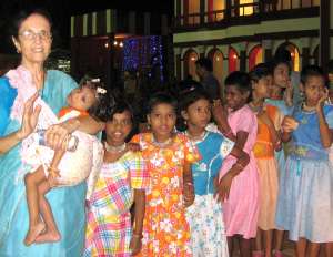 Puja07_2095W