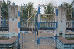 Turnstile gate the wheelchair can't get through.